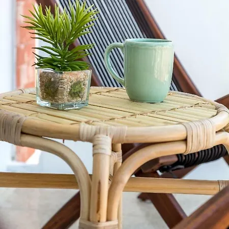 Apartment Renovated Sunny With Amazing Sunset Balcony , By Timecooler Lisbon